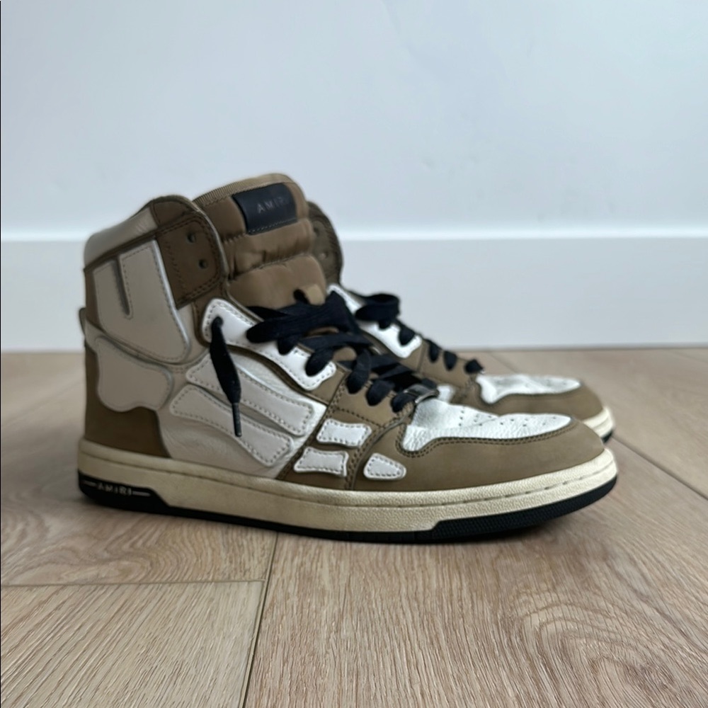 Amiri Brown and White Sneakers High-Top Style